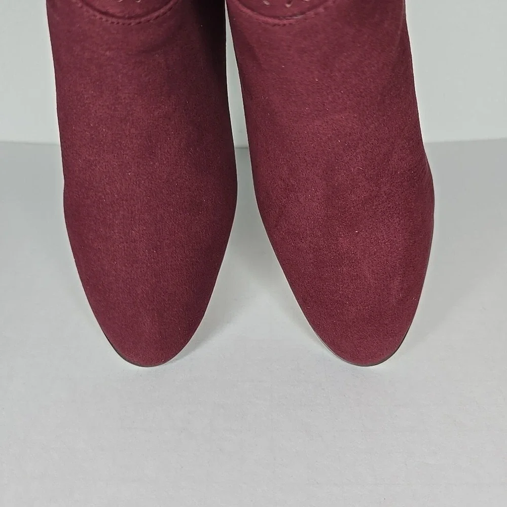 Violet & Red Womens Boot Jackson Booties 7.5 Burgundy Red Heeled Ankle Lazer Cut - Picture 9 of 10